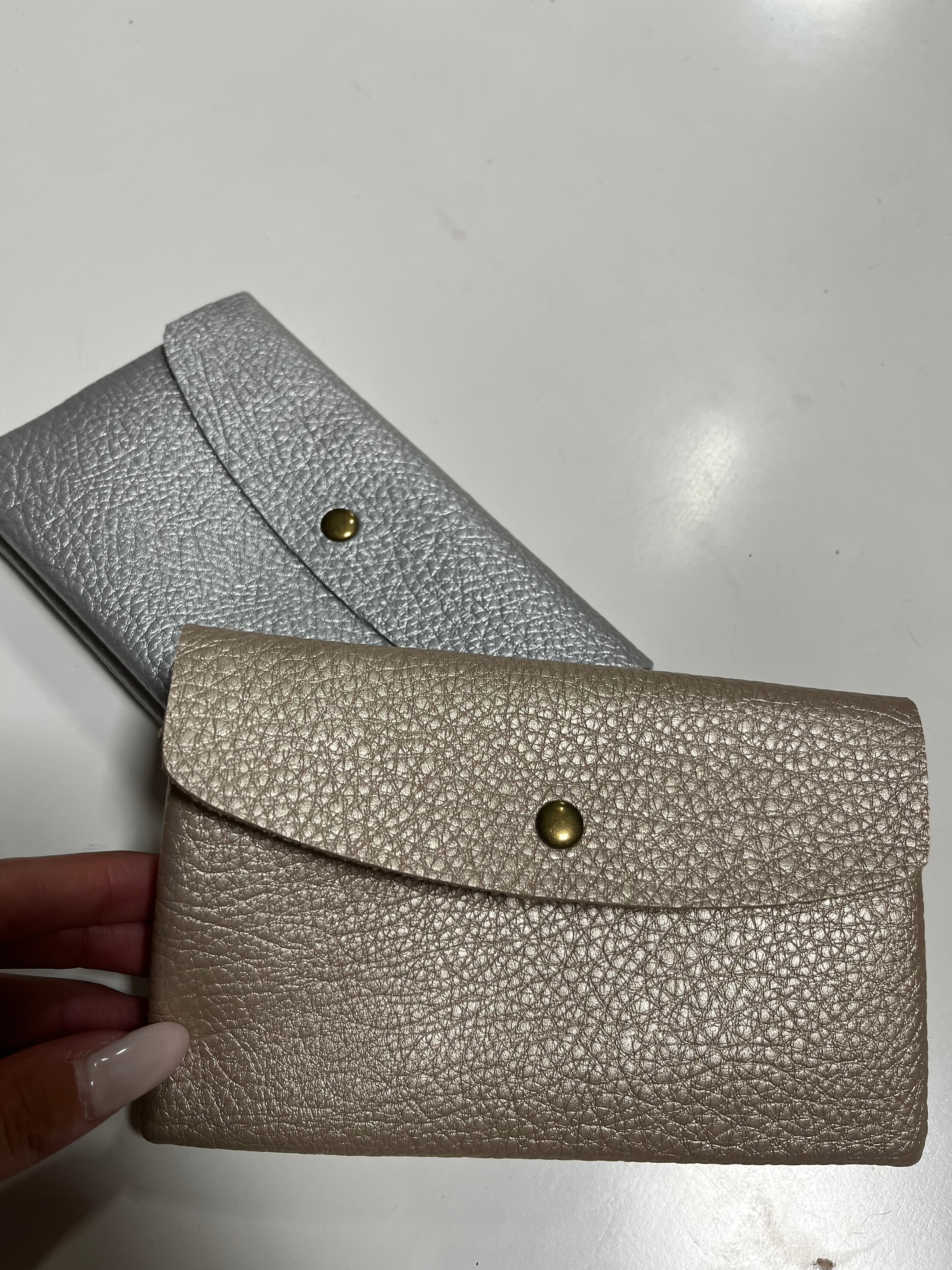 Cartera monedero dorada