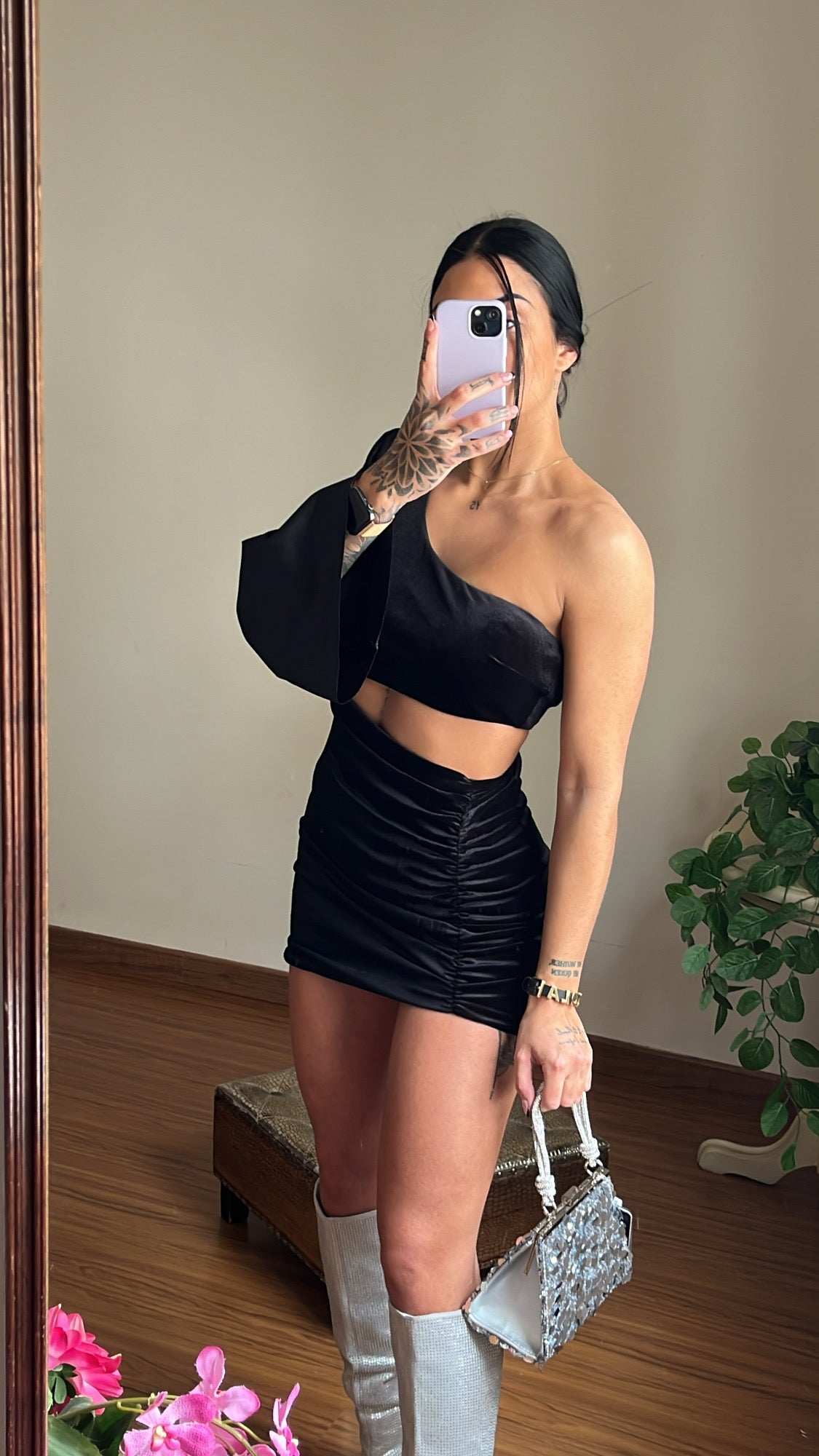 Vestido apertura negro