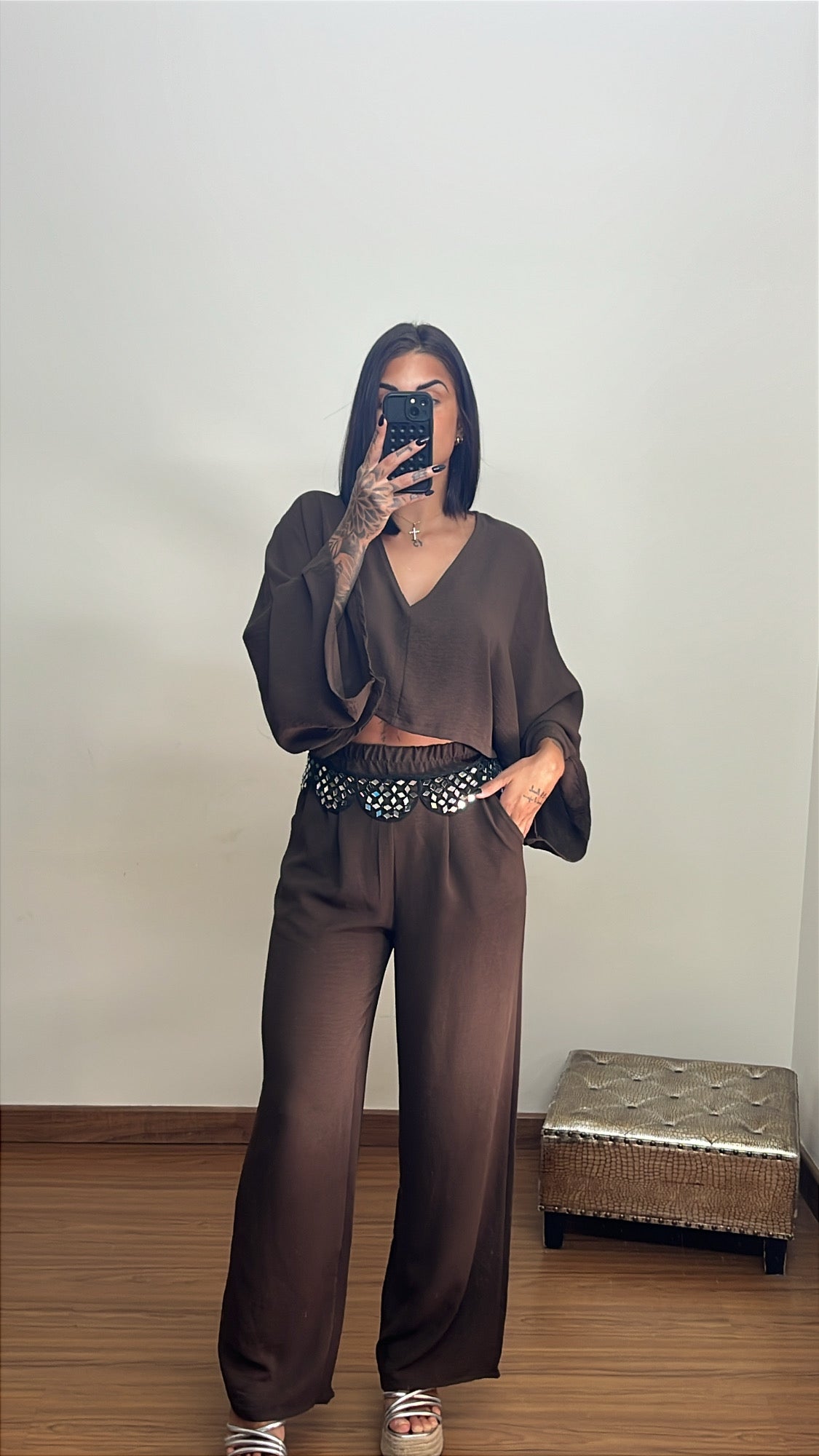 Conjunto louis chocolate