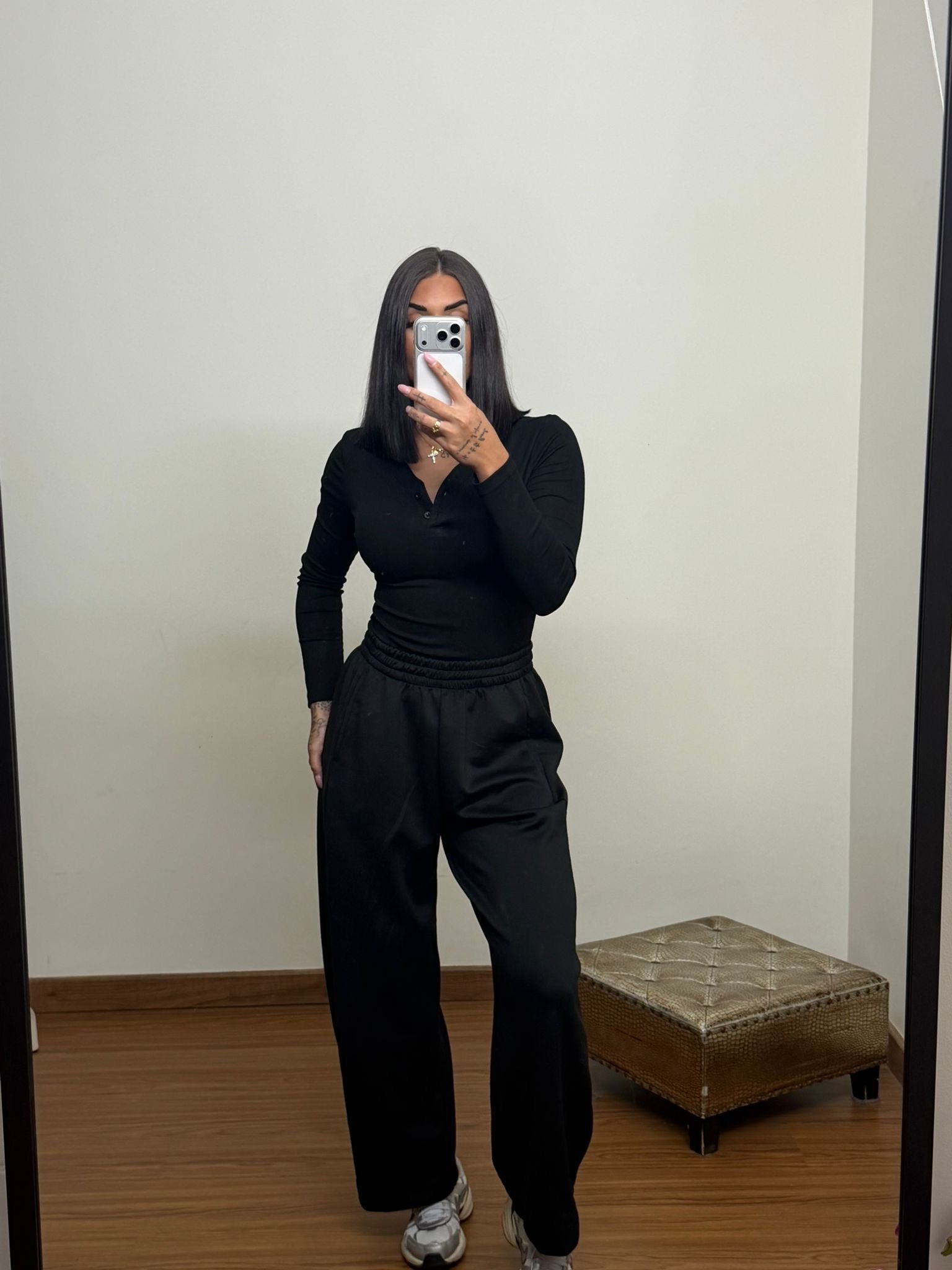 Camiseta botones basic negra