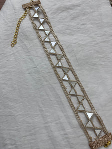 Choker triángulo