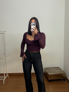 Top corazón encaje vino
