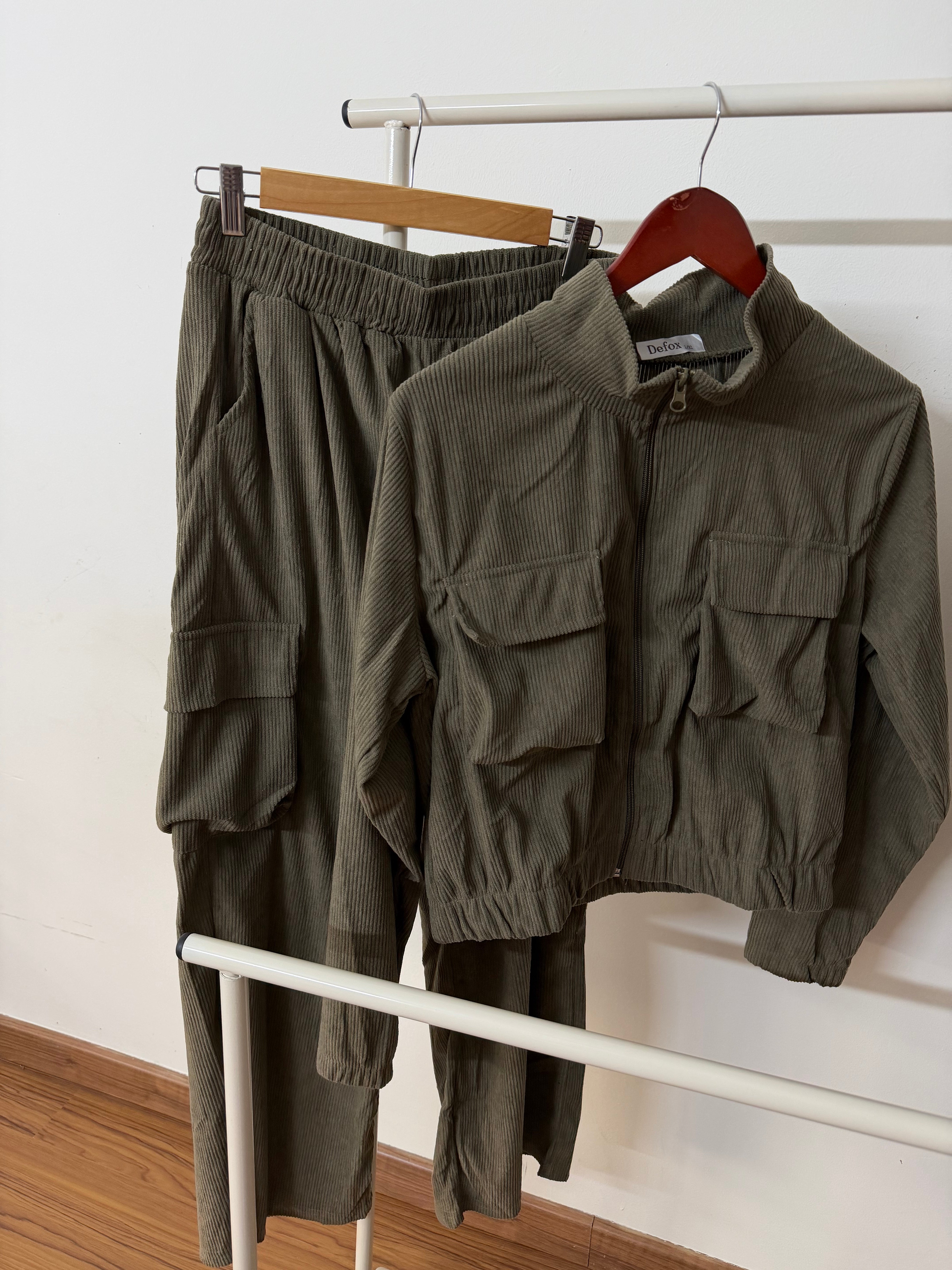 Conjunto pana cargo verde