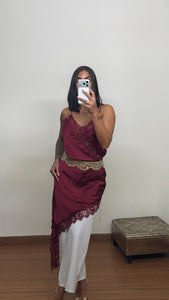 Blusa asimétrica vino