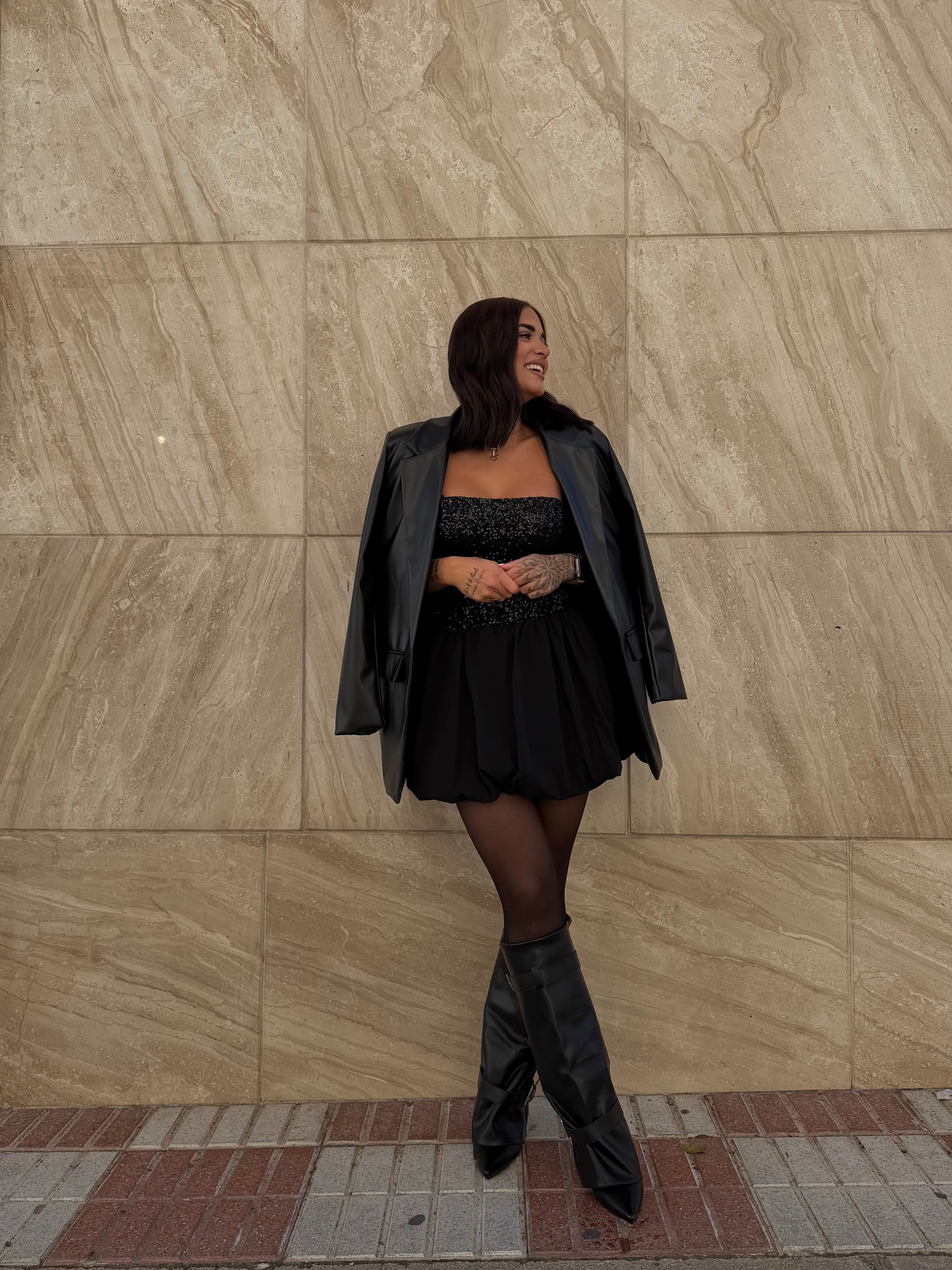 vestido globo lentejuela