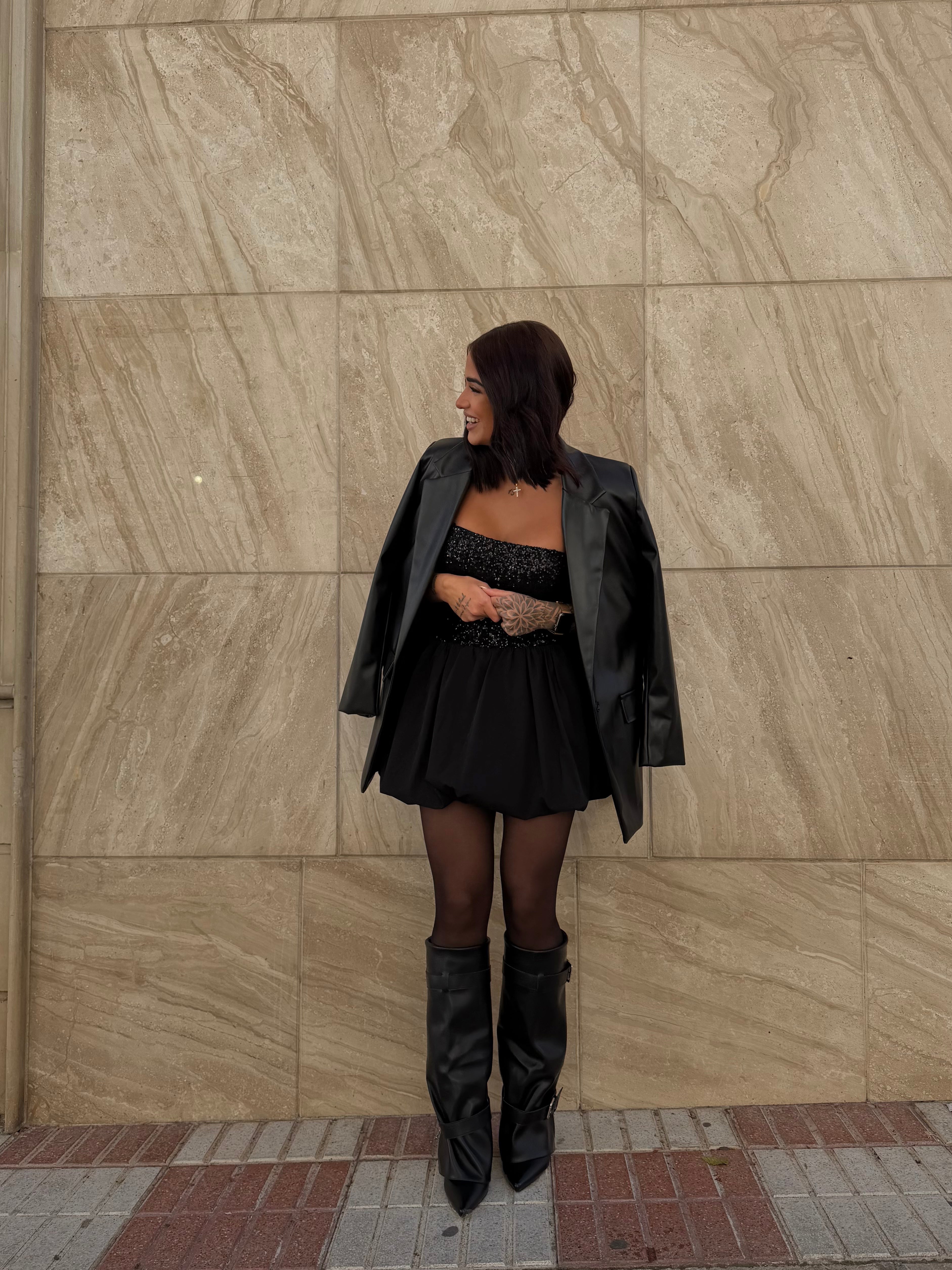 vestido globo lentejuela